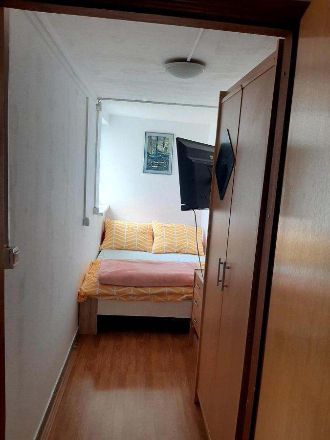 Apartment Tim เซนญ์ ภายนอก รูปภาพ